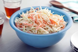 Beyaz Lahana (Coleslaw) Salatası